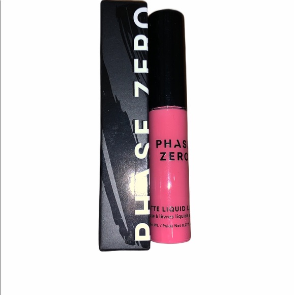 Makeup Bundle - Picture 3 of 7